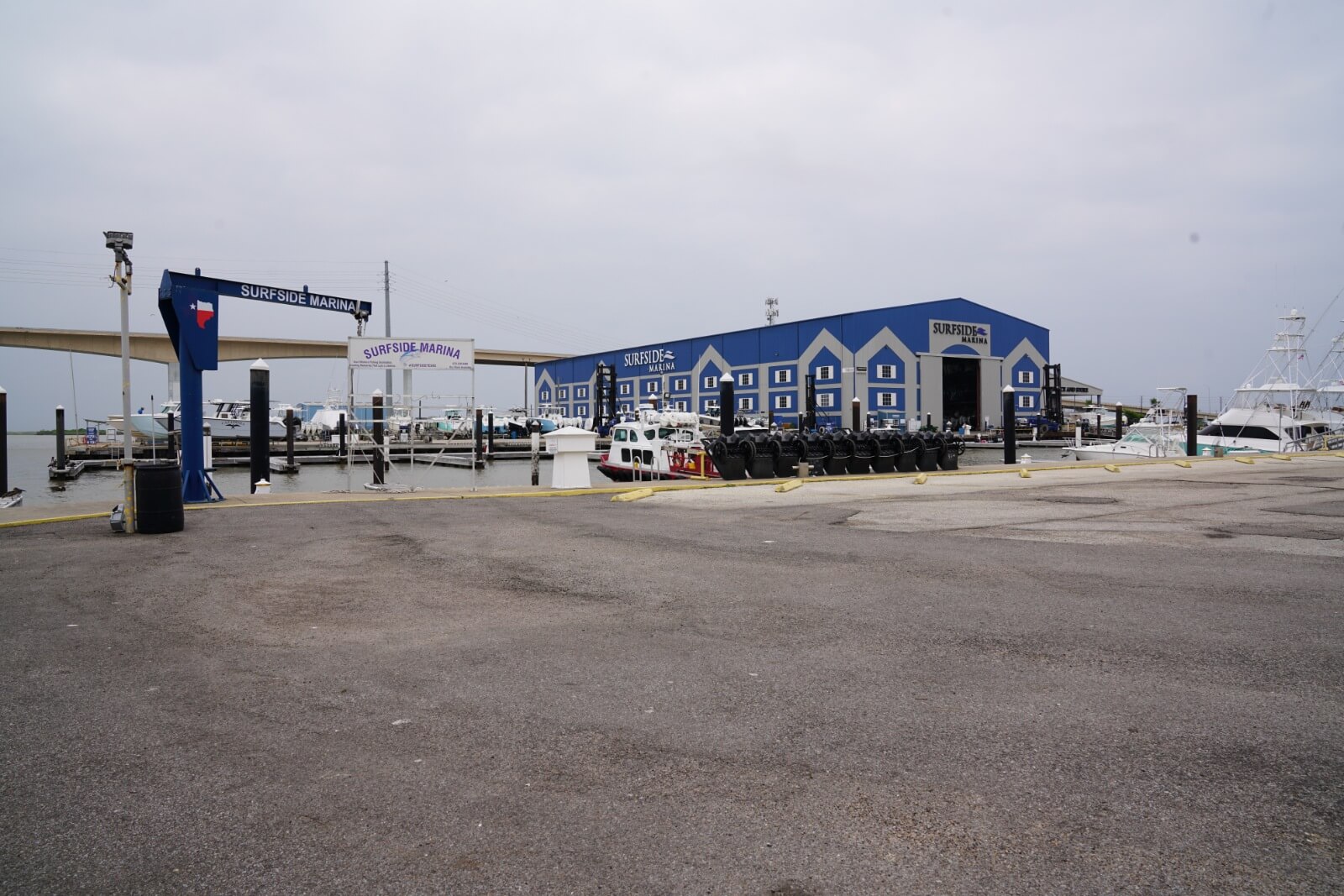 Surfside Marina fish cleaning station